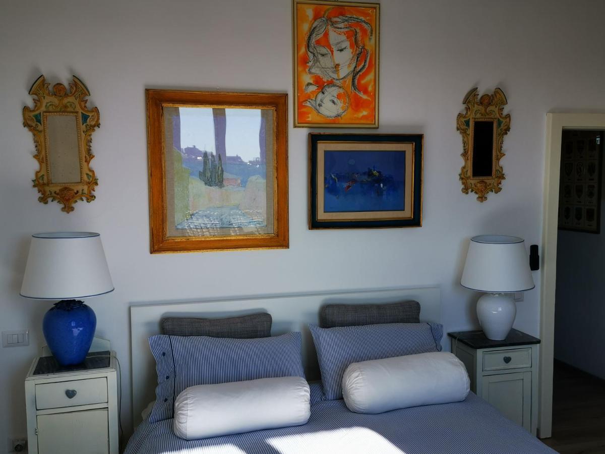 Affaccio Su Siena,Vicino Al Centro, Con Garage Apartment Luaran gambar